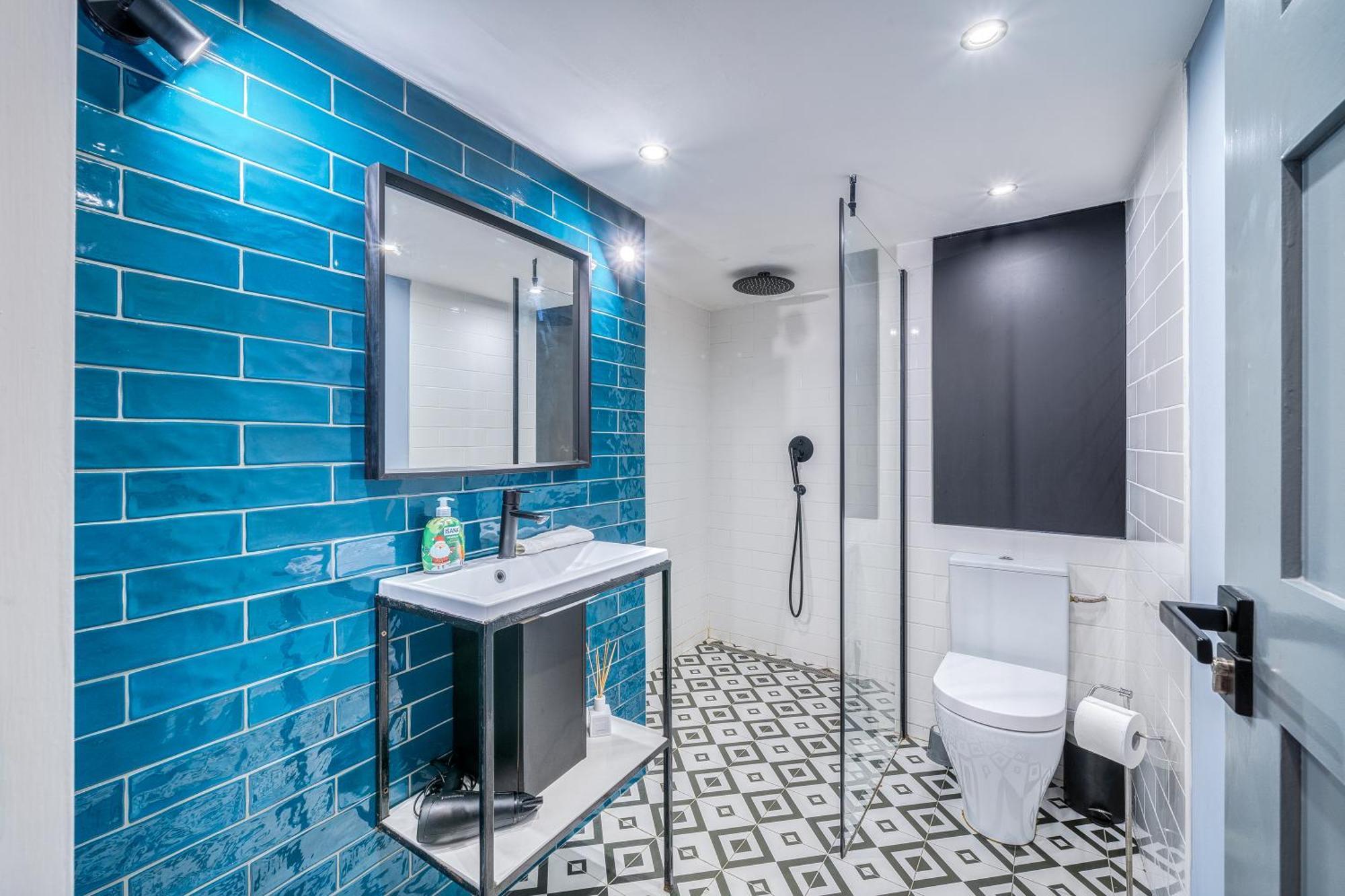 Azure Oasis In The Heart Of The City Budapeszt Zewnętrze zdjęcie